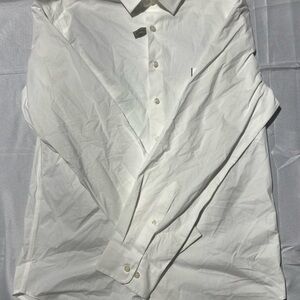 Men's White Long-Sleeve Dress Shirt - Classic Button-Down